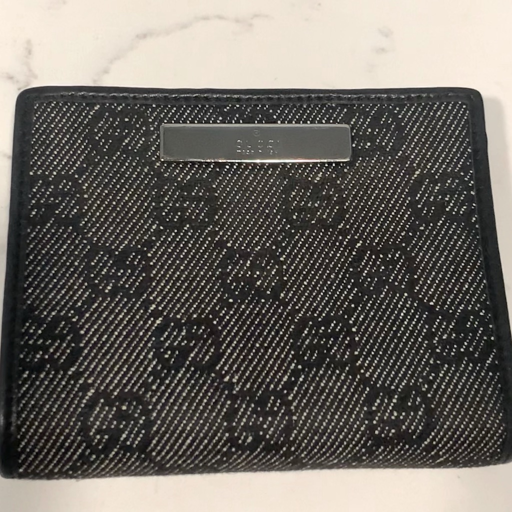 Authentic Vintage Gucci Bifold Wallet Black Monogram Authentic Vintage Gucci Bifold Wallet Black Monogram